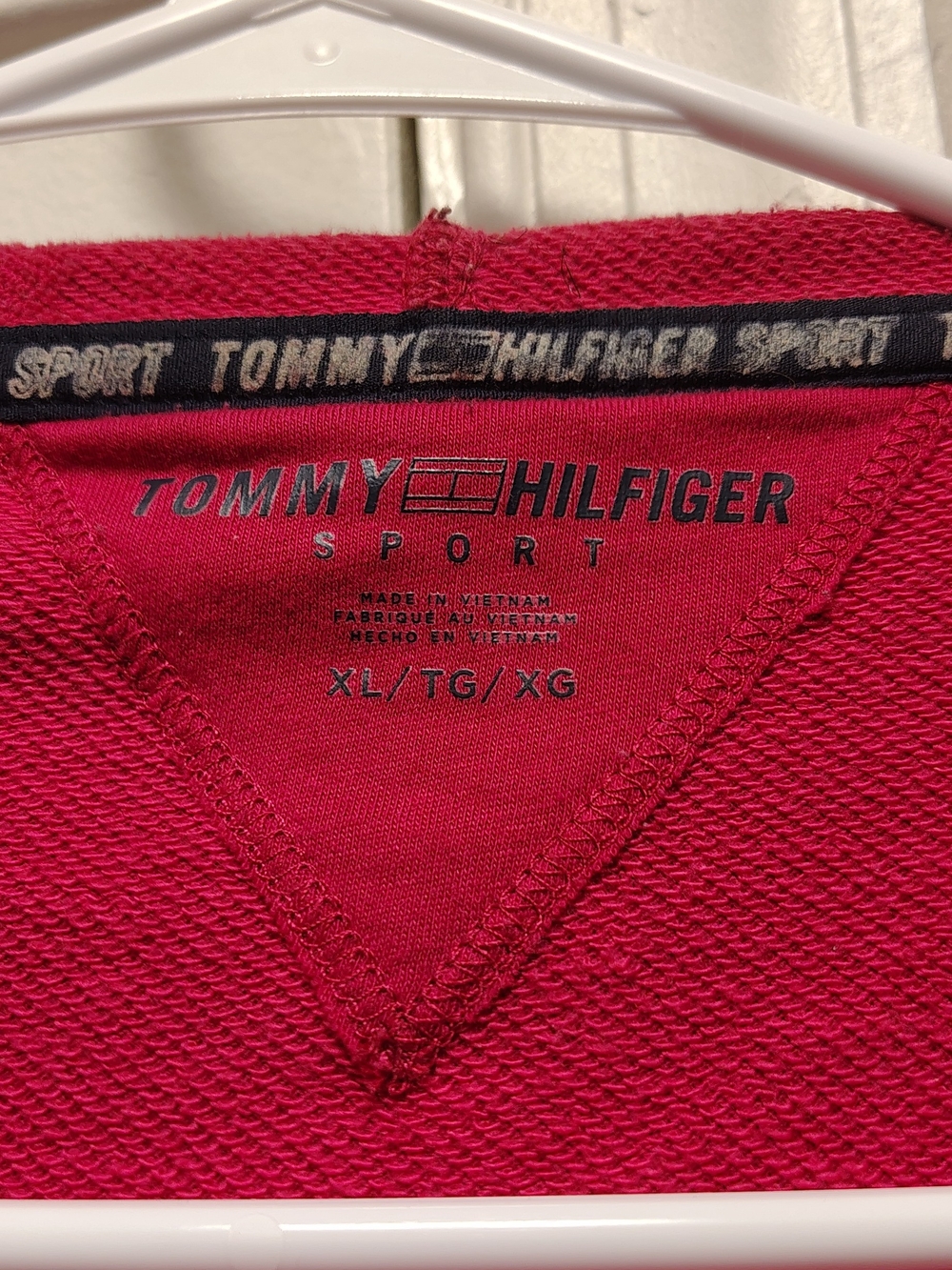 Tommy Hilfiger Sport Men's Bright Red Crewneck Sweatshirt